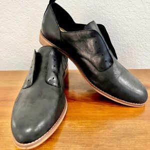 NWOT Lucky Brand Ednah Black Leather Laceless Oxford Size 10